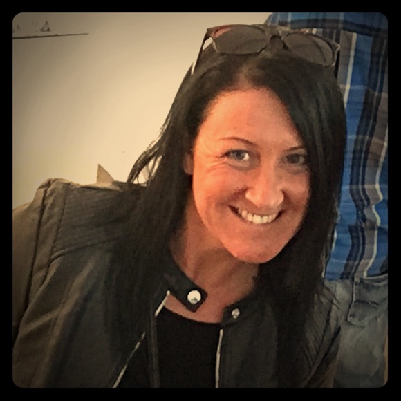 Meet your Posher - Picture 1 of 1